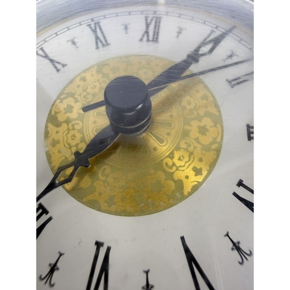 Vintage Enameled Green Tabletop Clock With Gemstones Quartz Works - Picture 15 of 15